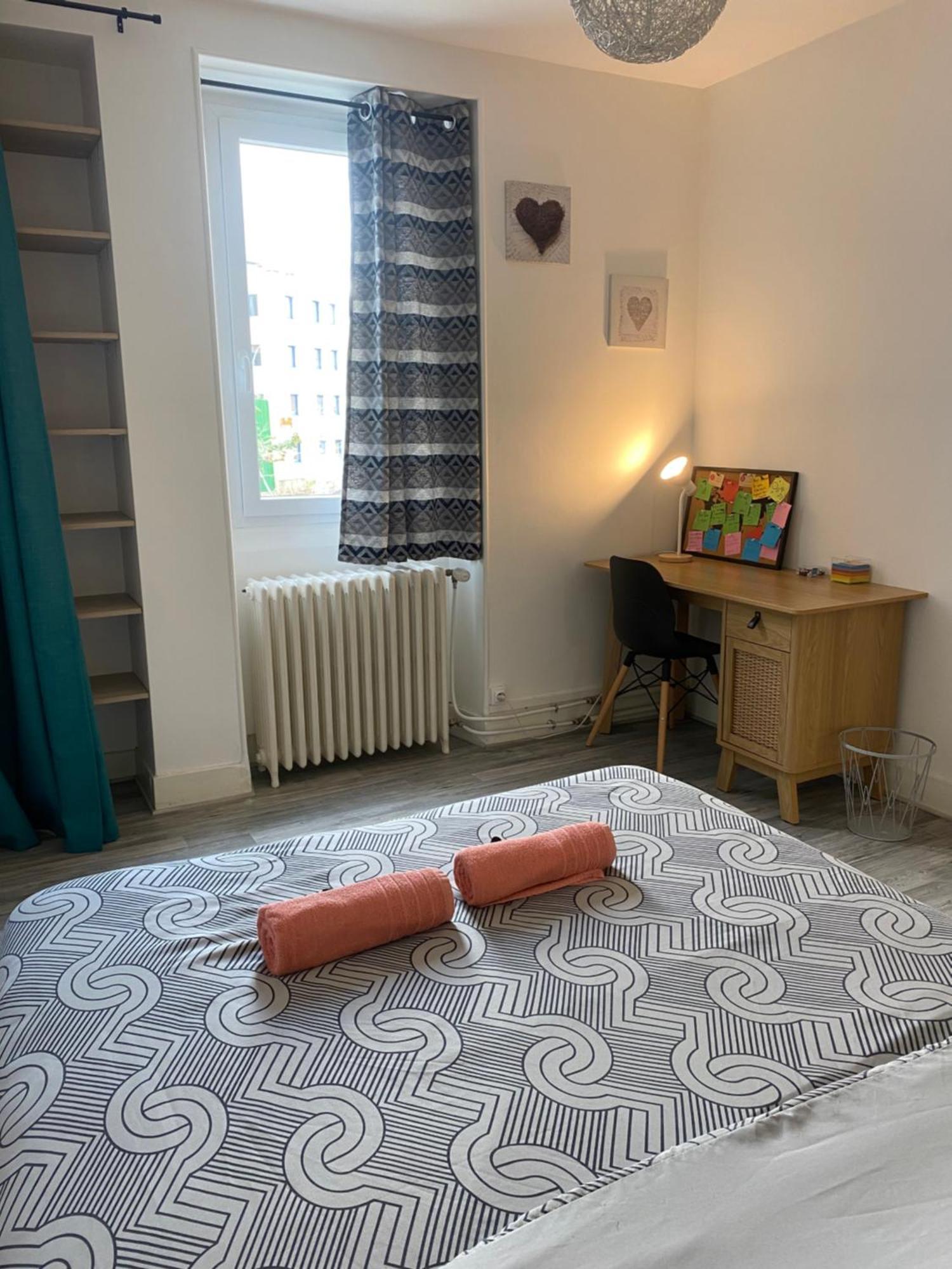 Verger - Parking Gratuit - Calme Chambery Ngoại thất bức ảnh
